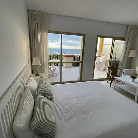 Estudio Con Insuperables Vistas Al Mar: Aparcamiento * Marbellac