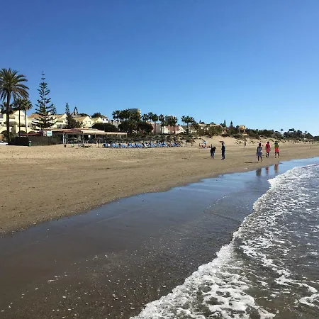 Appartement Estudio Con Insuperables Vistas Al Mar: Aparcamiento