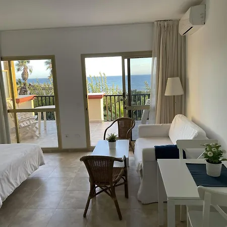 Estudio Con Insuperables Vistas Al Mar: Aparcamiento Apartament