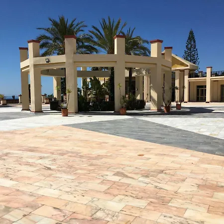 Apartament Estudio Con Insuperables Vistas Al Mar: Aparcamiento